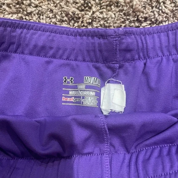 Purple underarmour shorts - Picture 2 of 2